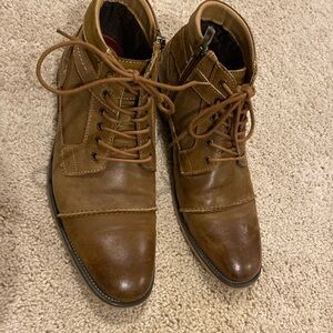 Steve Madden leather ankle boots size 8.5 excellent used condition